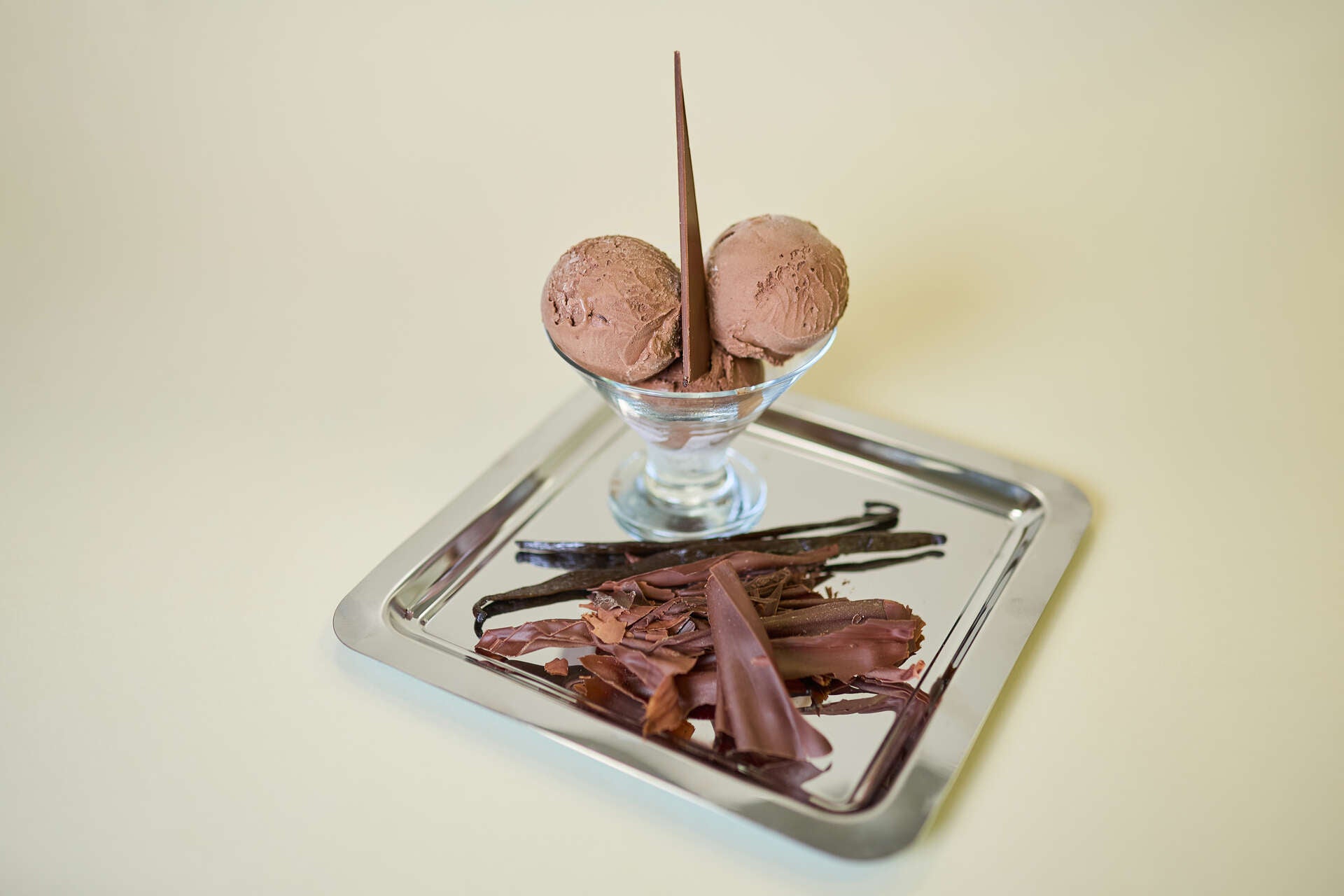 Lure Chocolate Ice Cream