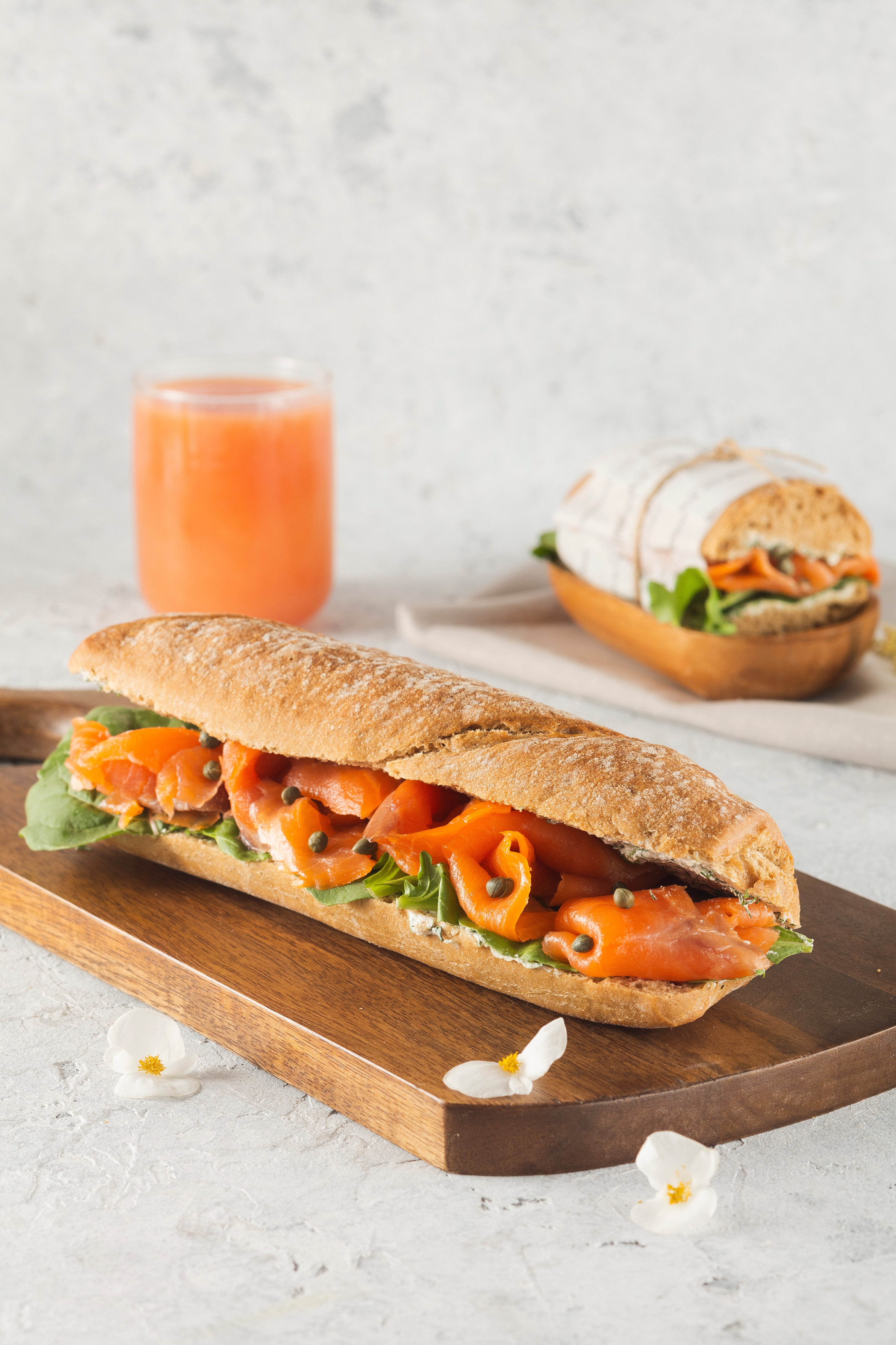 Somon Füme & Krem Peynirli Sandviç